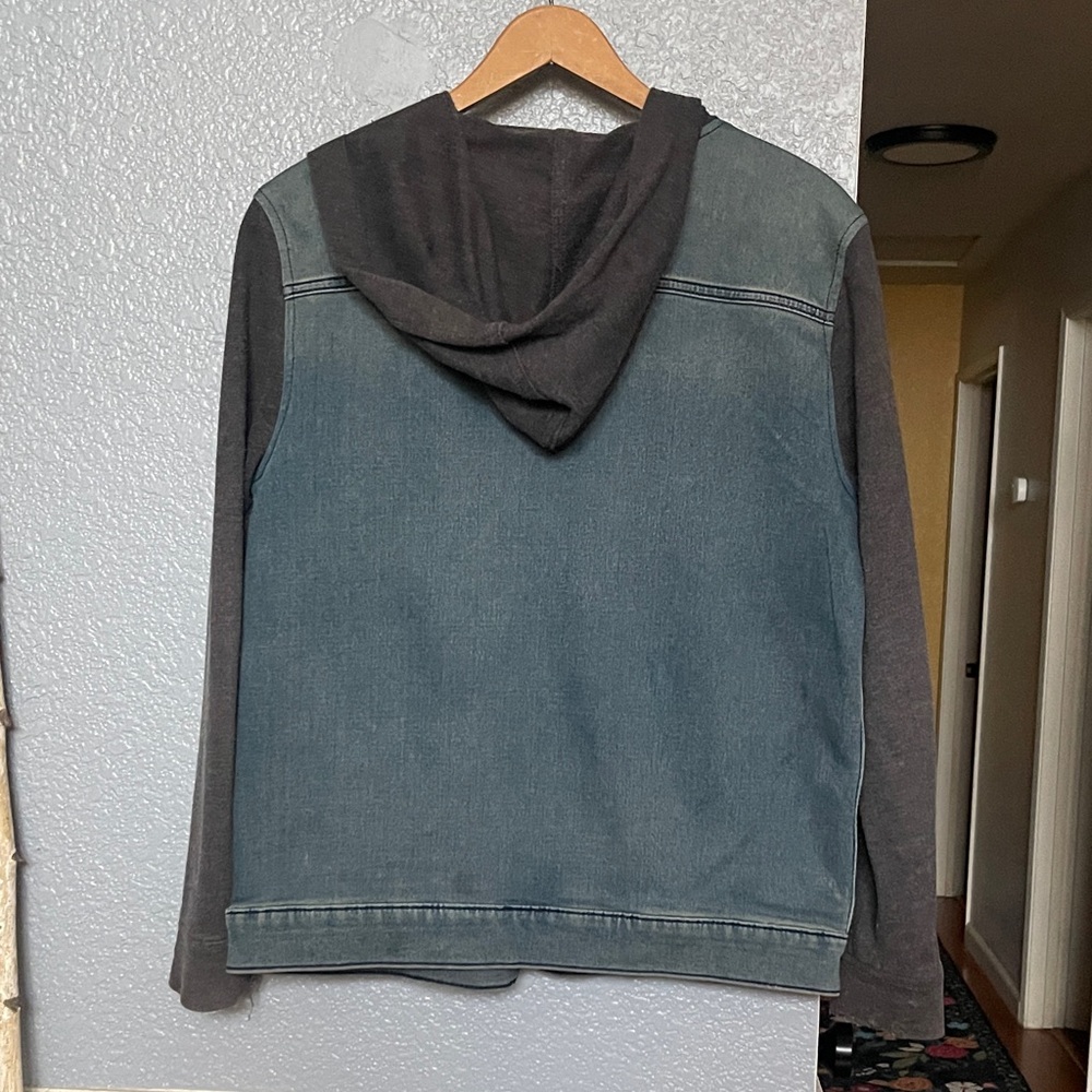 Super Soft Denim Jacket with Built In Hoodie - Picture 4 of 6